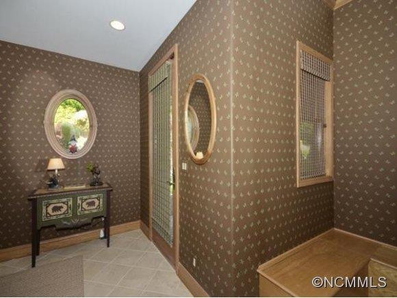 164 BANKER DRIVE - Photo 18
