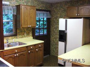 182 Saw Branch Road - Photo 5