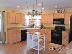 23 Allen Avenue - Photo 6
