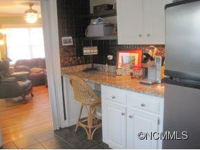 47 Mount Vernon Circle - Photo 9