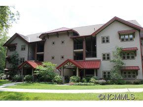 1659 Country Club Drive D302