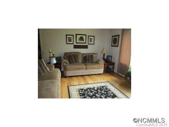 636 Staggerweed Road - Photo 4