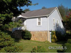 9 LITTLE OAK STREET