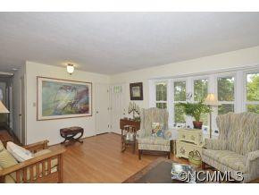 52 Deerwood  Drive - Photo 3