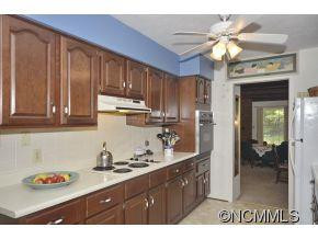 52 Deerwood  Drive - Photo 7