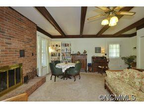 52 Deerwood  Drive - Photo 9