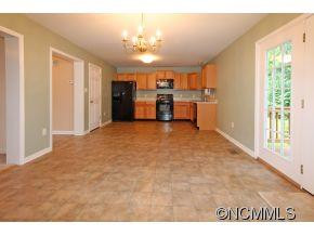 81 Emma Dr - Photo 12