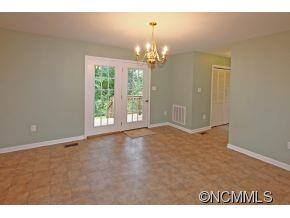 81 Emma Dr - Photo 15