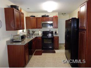 111 Thea Lane - Photo 7