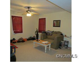 65 Lorraine - Photo 14