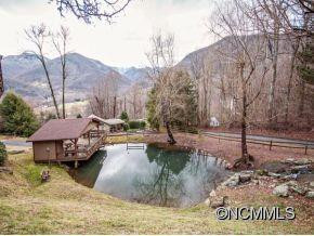 330 Valley Creek Drive - Photo 17