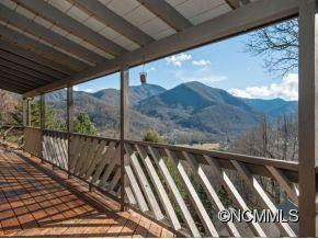 330 Valley Creek Drive - Photo 10