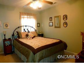 18 Southchase Drive - Photo 11