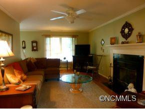 18 Southchase Drive - Photo 6