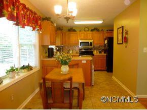 18 Southchase Drive - Photo 7