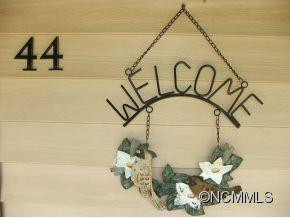 44 Briggs Drive - Photo 2