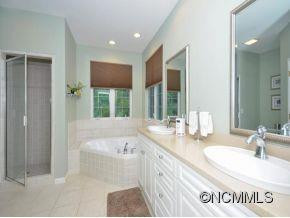 207 TALLYHO LANE - Photo 12