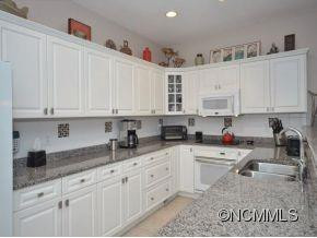 207 TALLYHO LANE - Photo 7