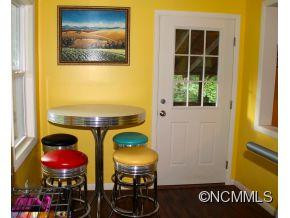 205 Bluegrass Ln - Photo 8