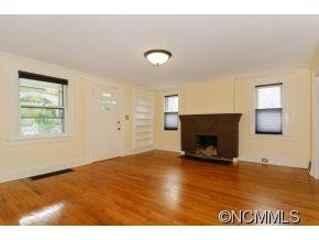 4 Grace Avenue - Photo 2