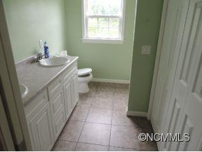 483 Meadowview Drive - Photo 7