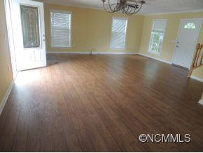 483 Meadowview Drive - Photo 9