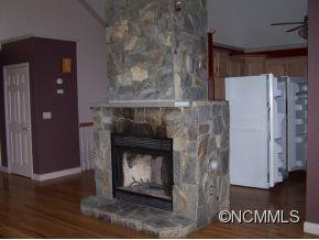 576 Hamlet Drive - Photo 11
