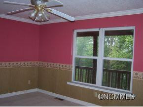 576 Hamlet Drive - Photo 13