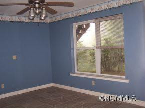 576 Hamlet Drive - Photo 16