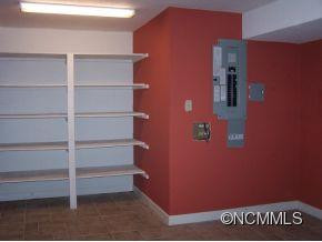 576 Hamlet Drive - Photo 18