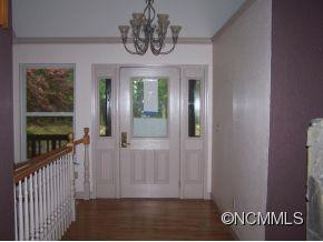 576 Hamlet Drive - Photo 9