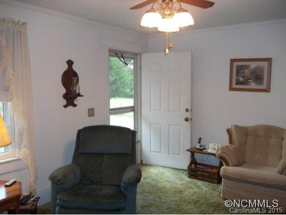 130 Sumner Road - Photo 4