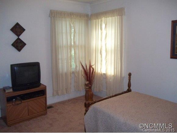 130 Sumner Road - Photo 10
