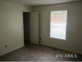 24 Iris - Photo 10