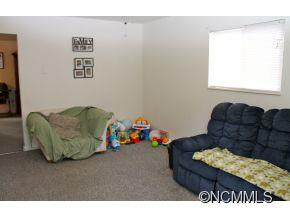 24 Waterford Court - Photo 4