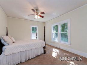 7 COUNTRY CLUB DRIVE - Photo 8