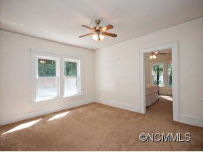 7 COUNTRY CLUB DRIVE - Photo 10