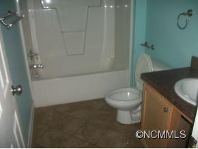 8421 Cascade Lake Road - Photo 3