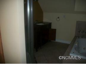 8421 Cascade Lake Road - Photo 4