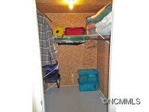325 Colony Lane - Photo 17