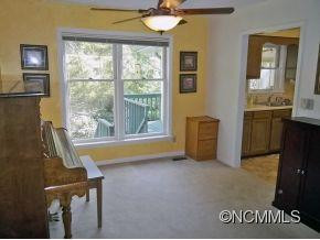 325 Colony Lane - Photo 4