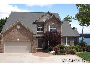 2230 Lake Forest Cove