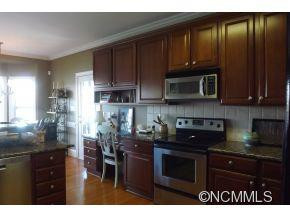 2230 Lake Forest Cove - Photo 11