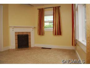 514 3rd Ave W - Photo 2
