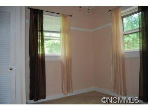 514 3rd Ave W - Photo 5