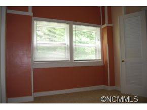 514 3rd Ave W - Photo 6