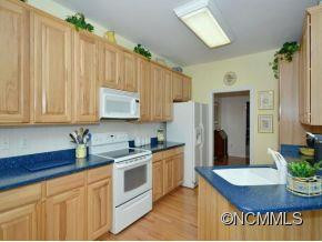 16 GOLDEN POND WAY - Photo 10