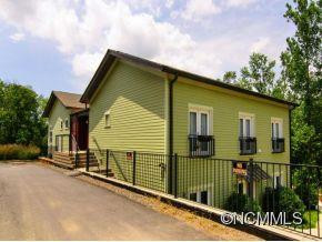 600 SKYLOFT DRIVE A202 - Photo 23