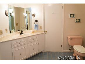 328 Canterbury Way - Photo 15