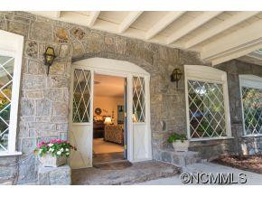 328 Canterbury Way - Photo 3